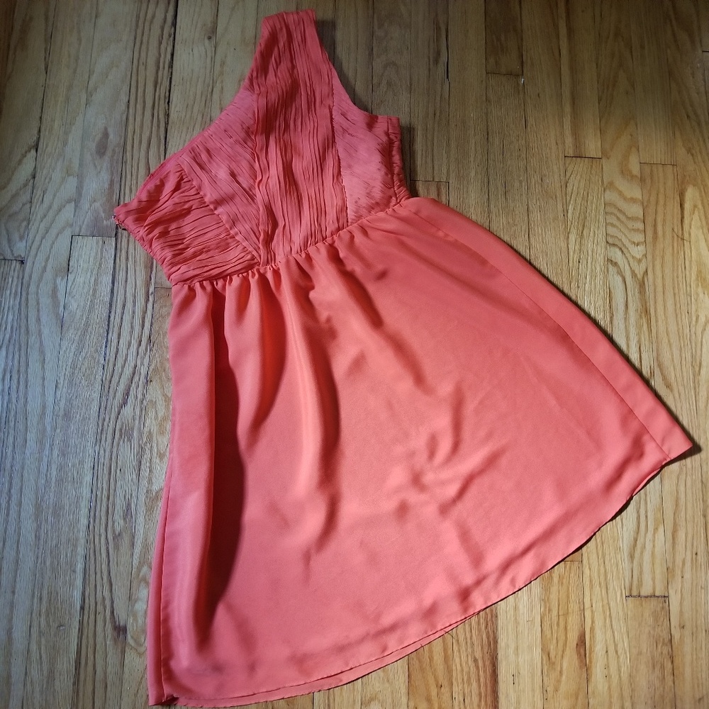 5/$25 MM Couture One-Shoulder Dress Orange Medium - Picture 6 of 8